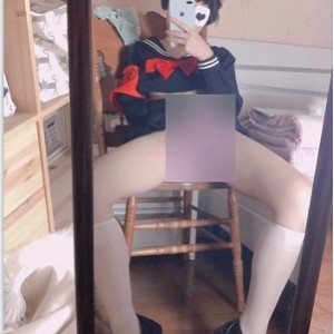 小结巴：活力四释放网红自拍作品合集，激发你的潜能！