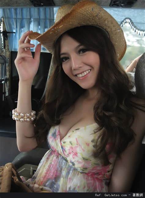 越南美国混血美女,画出了比网红更美的你。