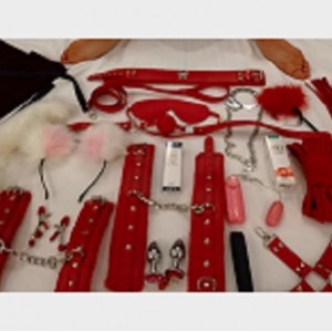 某推大神湫湫的日常:分享一个在校大学生后窗边沙发的使用技巧。