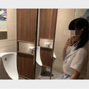 一个浮力姬西西,一个浮力姬西西,一个浮力姬西西——西西。