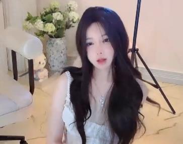 女神自拍视频大放送！时长资源悬赏，颜值身材喷人气