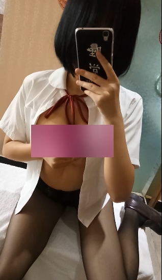 福利姬合集网红橙子喵、广深贝贝，203个视频、4826张图片，总大小10.3G！