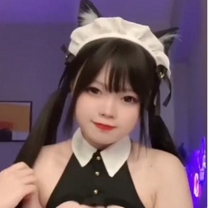 肉肉福利姬Cosplay系列合集：小瑶、幺幺抖音风，94V+1G视频，百度盘下载