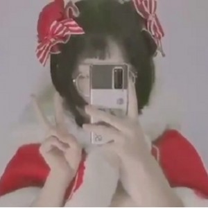 独家推特资源qiongqiong小妹子百度云视频119MB