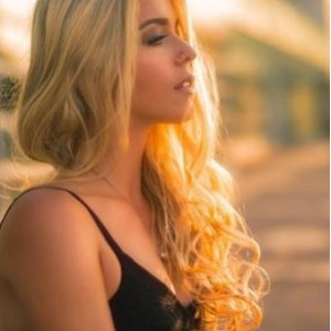 异域美主播MarryBarrie魅力明星合集25V5.11G