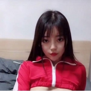 最新马鹿主播人气作品