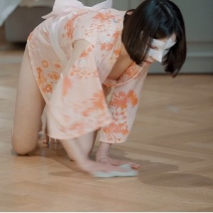 4K超清家政系列美女御姐型性感内衣洗衣服收拾房间拖地打扫卫生上床给暖被窝浴缸温柔顺从视频想象力女主角选角