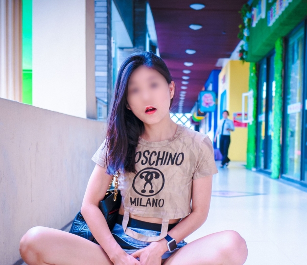 《女神户外高清展示合集：41个视频，总大小54.1G，资源丰富，值得收藏！》