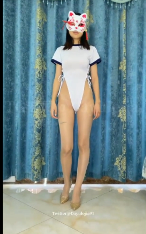 老婆博主大娱乐家合集资源：夸克网盘36G视频，电脑解压观看，问题补充及时处理