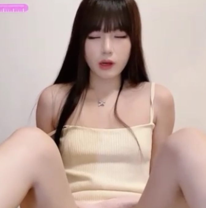 限时特惠uimybaby徐智秀全网独发视频资源10v+8.59g