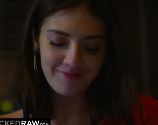 自由国出品：黑鬼尼哥，12V-3.7G，时长三小时，高清画质，欧美白人女孩，观看