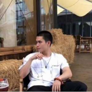 推荐抖音（mack）阳台和书房视频资源，让你畅享视听乐趣！