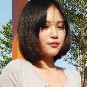 丰满美女穿着连衣裙高跟肉丝的视频2V/9.5G/百度云