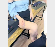 推荐顶级美少女激战视频下载,浮力姬、泽美、萝莸等诱人女神在网吧包厢里的奇妙公共表演!