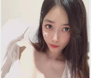 易直播网红主播秀：身材颜值全面升级！