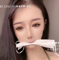 曼曼首次露臉！超惹火露點，尺度超大！