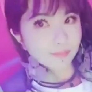 收集整理电报群资源交换、露脸反差小狗指教打粑粑百度盘