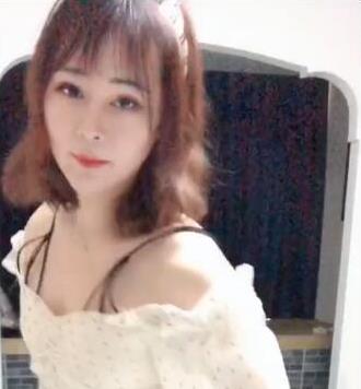 张思妮外卖TS70部