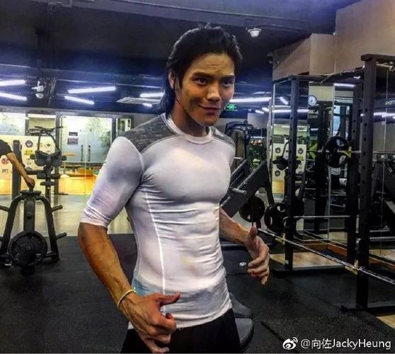 龙战士：李小龙的血腥战争