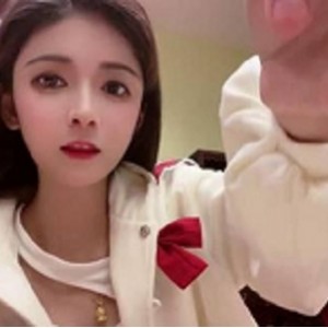 《抖音网红狗头妹子：高科技647M视频，让你心动不已》