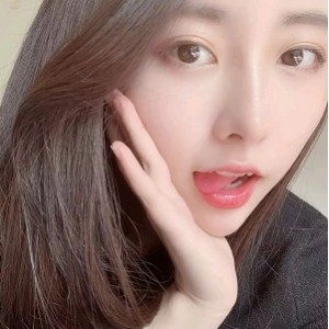 今天,我们终于凑齐了这个:社酱套大合集。