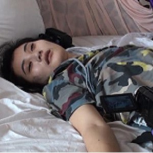 最新流出,震撼三人组最新迷玩吉林妹子。