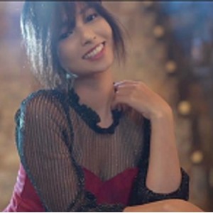 颜值身材才艺俱佳,这样的女神站哪儿都有人抢。