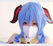 看完视频才知道,原来柚子猫是一只“猫”,而不是一只“狗狗”。