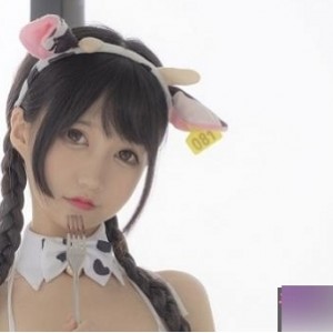 妹子魔物喵四月作品合集：精彩衣装秀视频照片，总大小2.49G