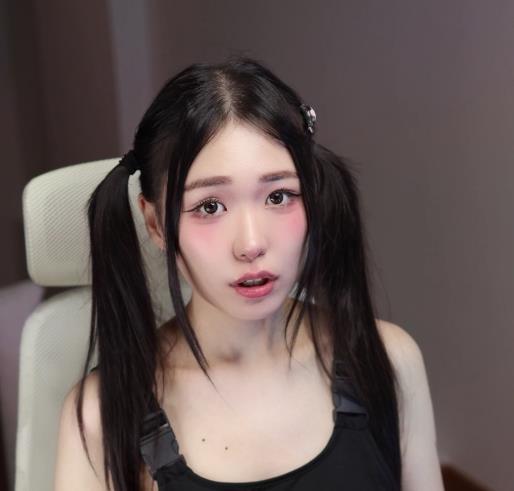 追踪OnlyFans高颜值女神meriol_chan，舞蹈粉丝狂欢！[19V-5.5G]