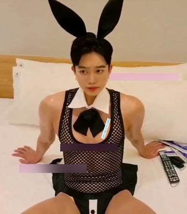 稀缺口味重，男男Onlyfansexwhite01合集，男主超级帅47V52P17g