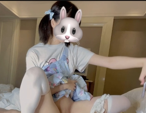 罗莉浮力姬:绝色娇艳美足22V-8G视频合集