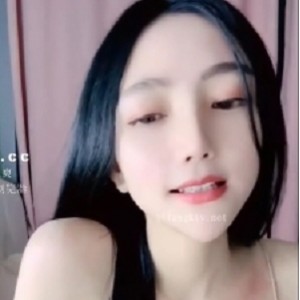 精选：猫猫女神妖艳甜美脸蛋儿1V452MB百度盘