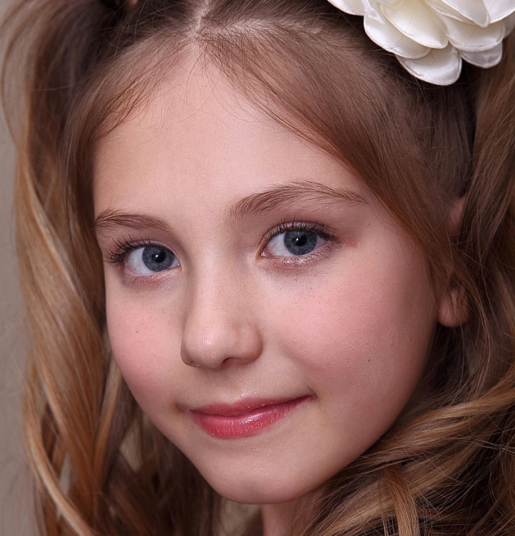 AlissaP可爱泳装合集：57套视频+55个V图，观赏绘画参考