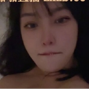 转载搬运：商品标题可能是“精选转载搬运商品”天然光“阴”：商品标题可能是“天然光阴商品”完美一线天：商品标题可能是“完美一线天商品”精选神秘处：商品标题可能是“