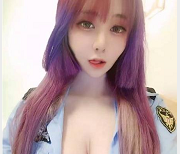 MIKO：推特童颜大球网红，颜值身材玩玩具烧话，小伙伴必备