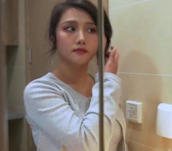 《秘书的诱惑》1V339M，久妖制片厂最新作品，女主身材花样诱惑，老板心动收藏必备