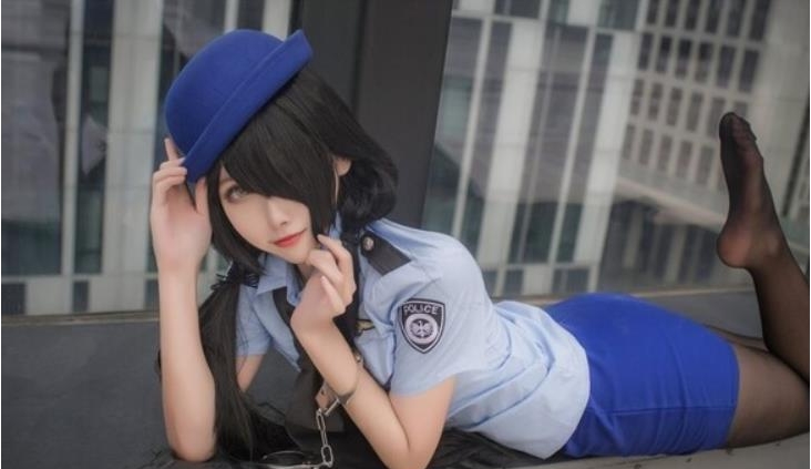 葵葵COS女神有尺度合集：逆天颜值巨R