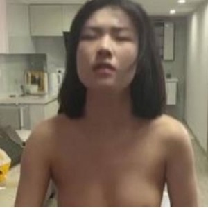 漂亮成熟主妇的私房危机：意外收获