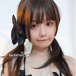 妹子合集白桃布丁发条5套多人游多V百度云2.28G