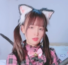 推特小鹿酱大合集：198V192P22.2G百度盘自行打包收藏版