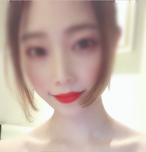 阿崩经典有尺度作品:推特上的人气网红