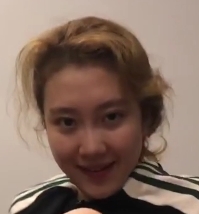 精选艺校生自行打包：露脸反差高颜值小小狗16V1.78G百度秒传