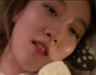 16V1.78G艺校生露脸反差小小狗，高颜值自行打包转载搬运，百度秒传！