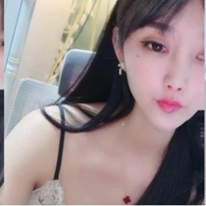 Midding的卡哇伊女主播清纯斯文温婉八部上星作品