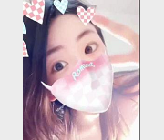 高颜值极品嫩妹Mmei_ei的变装L舞，特效口罩助青春洋溢！