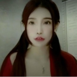 在宝岛,有个网红贝拉,她叫小雅,她有一场万人空巷的直播。