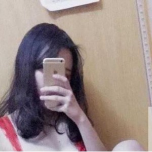 软软的露西,用她的美貌,征服了千万用户。