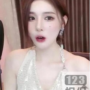 斗鱼主播小水熙最新大作,你敢不敢点开看?