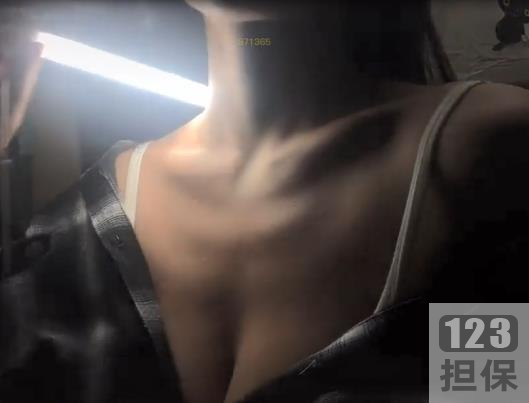 抖音的风光剑终于上线了。但抖音却把网友们玩坏了。